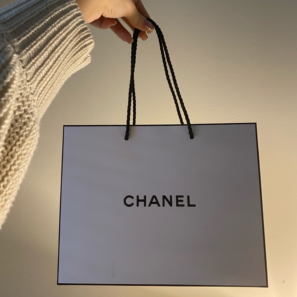 Chanel shopping bag